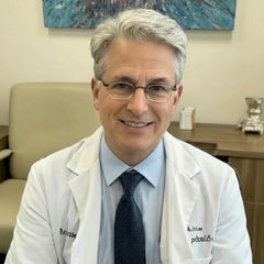 Dr. Lucas Johansson