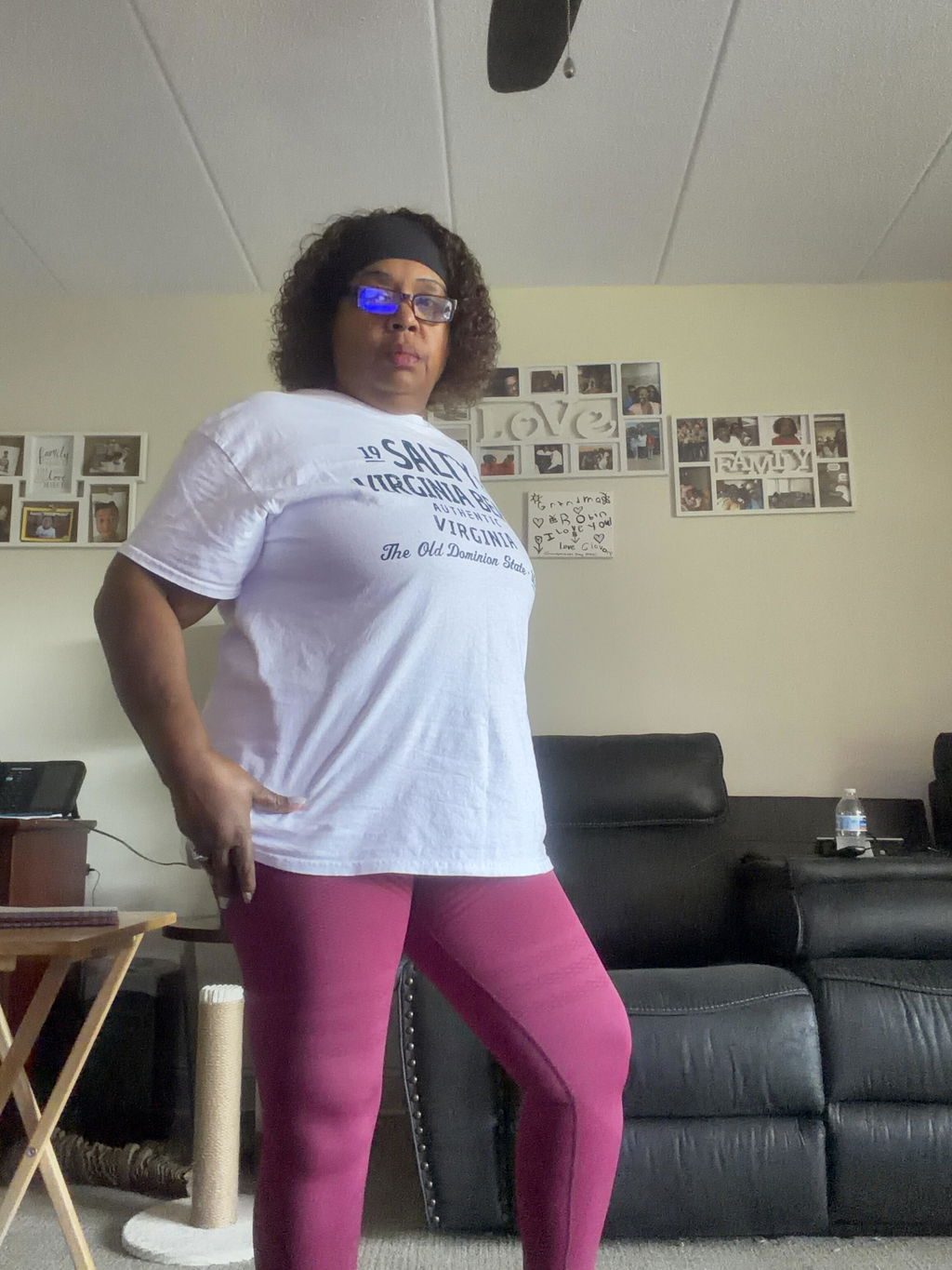 Ronja M., verifierad köpare, i Sculpt 3D-leggings hemma